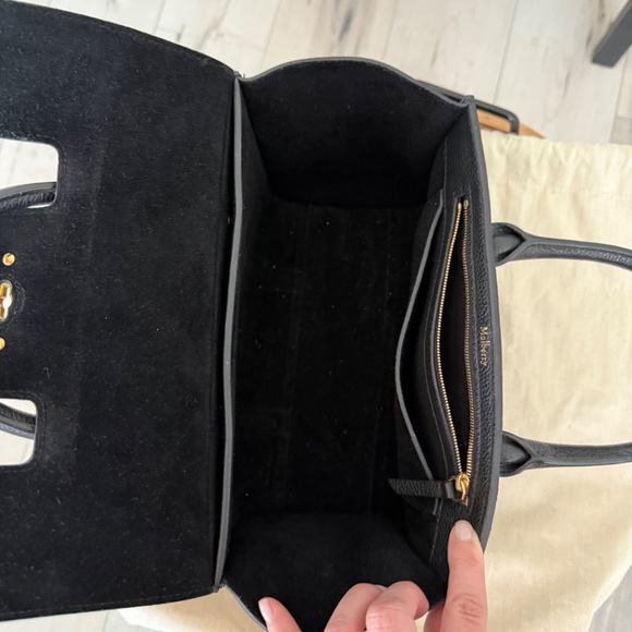 Mulberry Small Bayswater Tote in Black Grained Leather - Picture 11 of 16